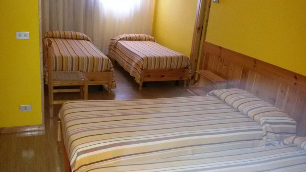 Albergo Trieste Tambre d'Alpago Ruang foto