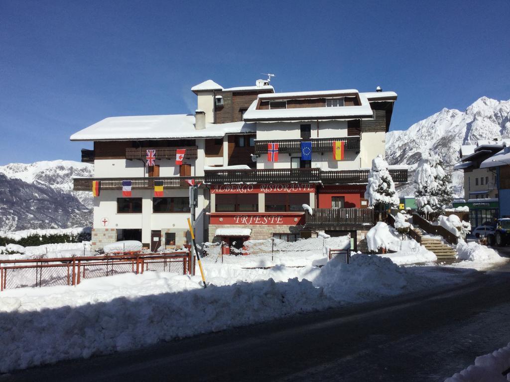Albergo Trieste Tambre d'Alpago Bagian luar foto